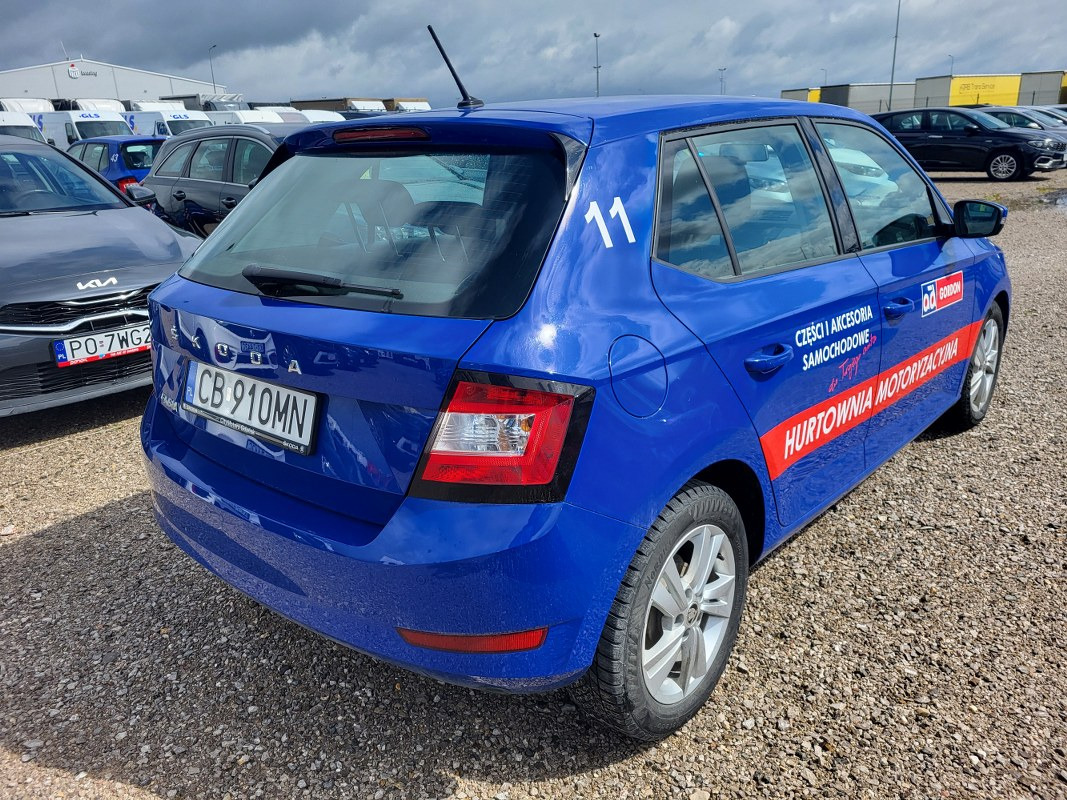 SKODA FABIA HATCHBACK - Hatchback: φωτογραφία 4 SKODA FABIA HATCHBACK - Hatchback: φωτογραφία 4