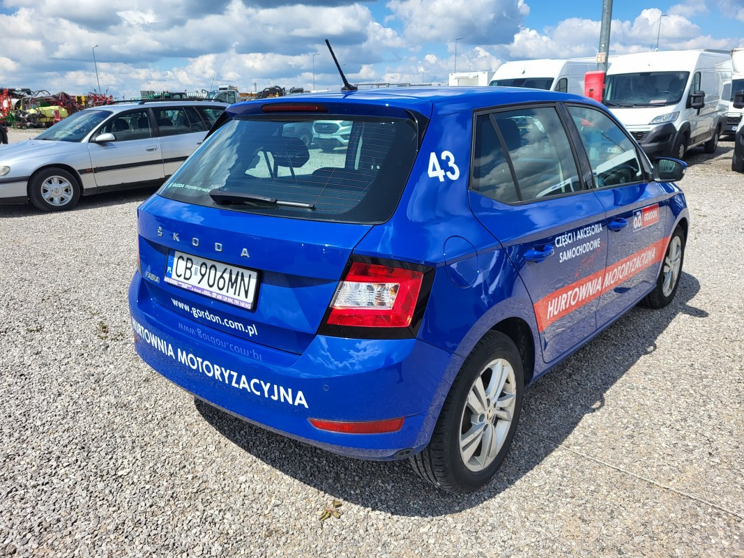 SKODA FABIA HATCHBACK - Hatchback: φωτογραφία 4 SKODA FABIA HATCHBACK - Hatchback: φωτογραφία 4