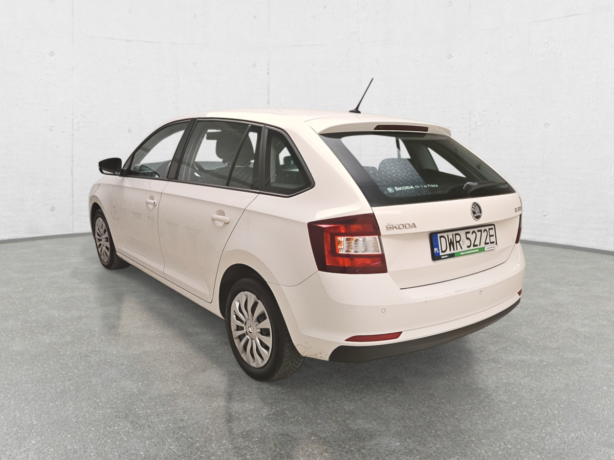 Λιμουζίνα/ Sedan SKODA RAPID SEDAN: φωτογραφία 6