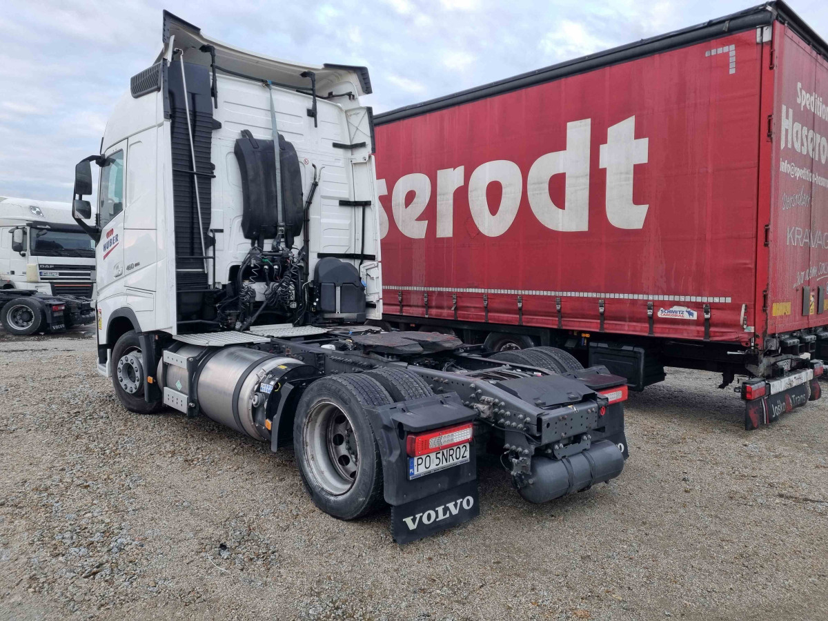VOLVO FH 460 CIĄGNIK SIODŁOWY - Τράκτορας: φωτογραφία 4 VOLVO FH 460 CIĄGNIK SIODŁOWY - Τράκτορας: φωτογραφία 4