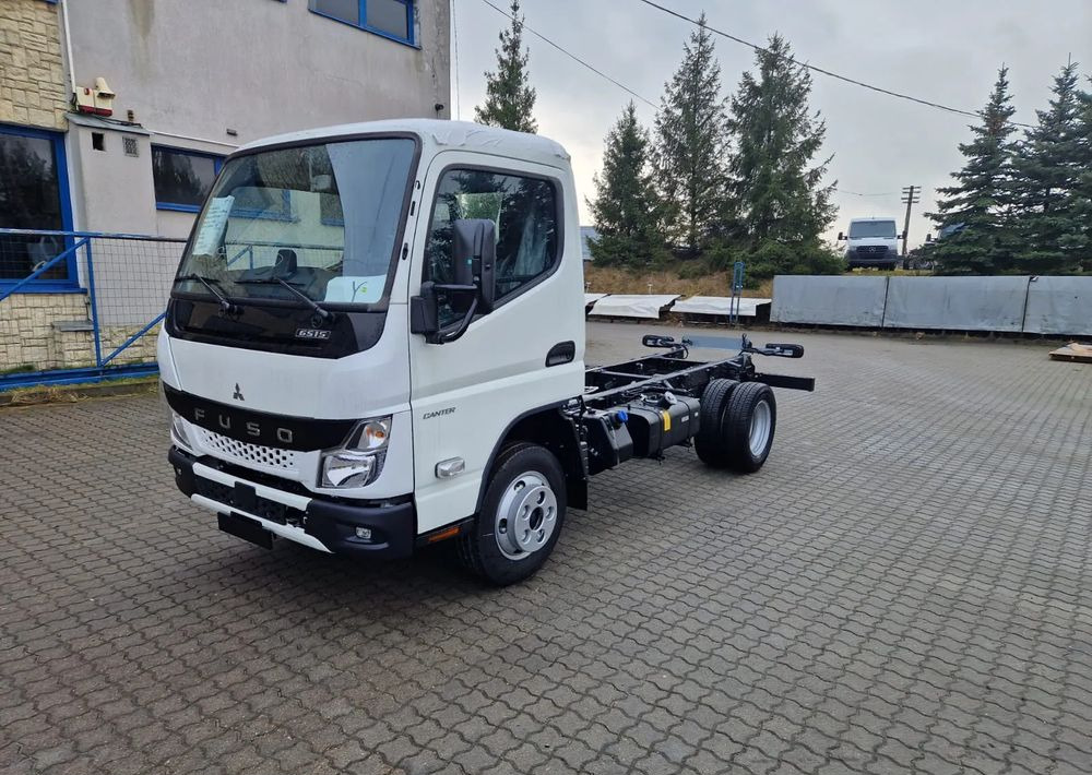 FUSO Canter 6S15 podwozie - Φορτηγό σασί: φωτογραφία 1 FUSO Canter 6S15 podwozie - Φορτηγό σασί: φωτογραφία 1