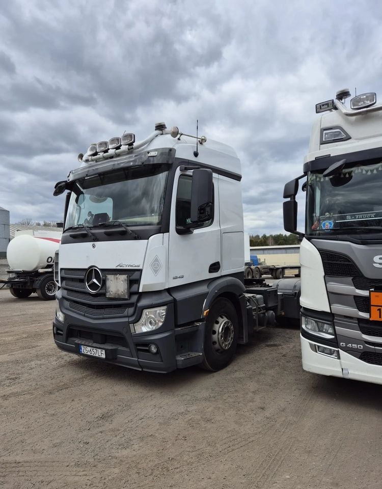 Mercedes-Benz Actros 1843 LS - Τράκτορας: φωτογραφία 2 Mercedes-Benz Actros 1843 LS - Τράκτορας: φωτογραφία 2