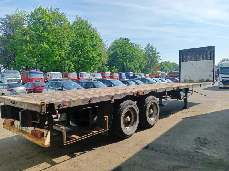 Fruehauf 2 Axle Fruehauf , Flat trailer , Drum Brakes - Επικαθήμενο πλατφόρμα/ Καρότσα: φωτογραφία 3 Fruehauf 2 Axle Fruehauf , Flat trailer , Drum Brakes - Επικαθήμενο πλατφόρμα/ Καρότσα: φωτογραφία 3