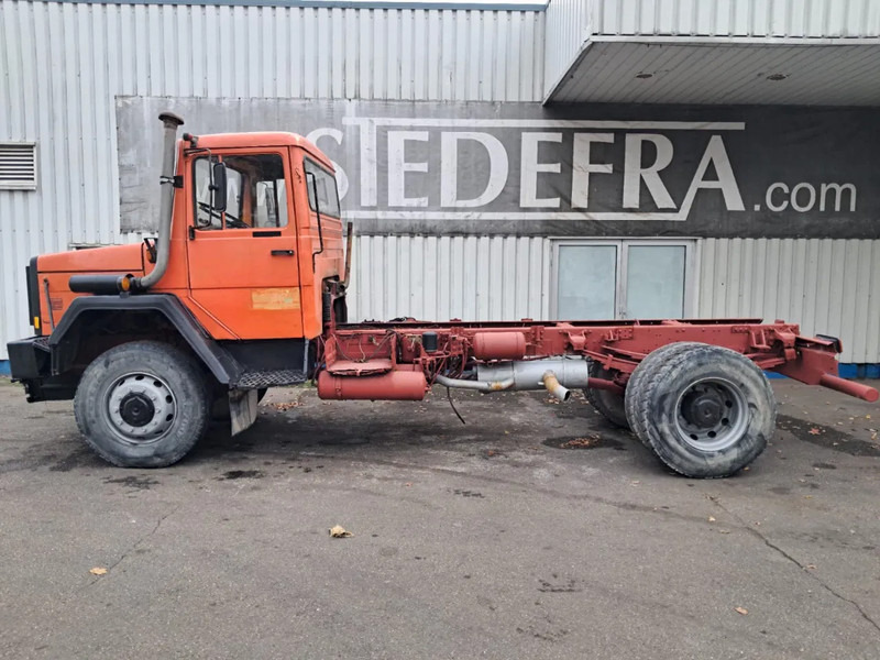 Iveco Magirus Deutz 170-23 ,V8 ,4x4 , ZF Manual , Spring suspension - Φορτηγό σασί: φωτογραφία 2 Iveco Magirus Deutz 170-23 ,V8 ,4x4 , ZF Manual , Spring suspension - Φορτηγό σασί: φωτογραφία 2