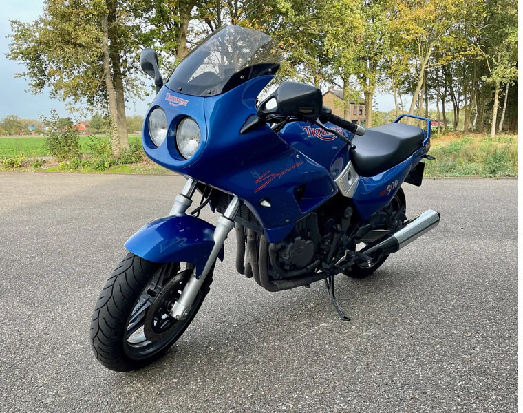 Triumph SPRINT 900 - Μοτοσικλέτα: φωτογραφία 3 Triumph SPRINT 900 - Μοτοσικλέτα: φωτογραφία 3