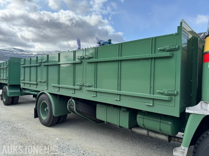 Φορτηγό με ανοιχτή καρότσα 1966 Scania LBS 76 komplett sett med bil og henger selges fra bilmuseum.: φωτογραφία 19