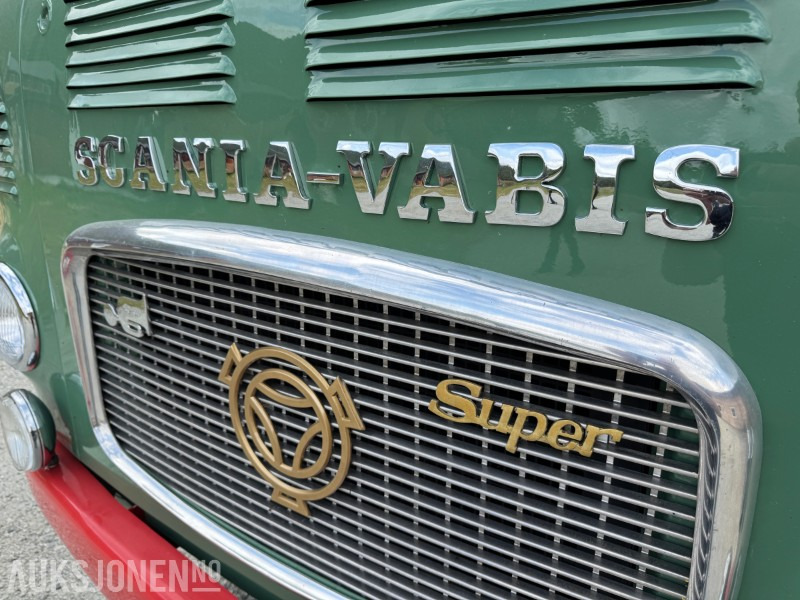 Φορτηγό με ανοιχτή καρότσα 1966 Scania LBS 76 komplett sett med bil og henger selges fra bilmuseum.: φωτογραφία 10