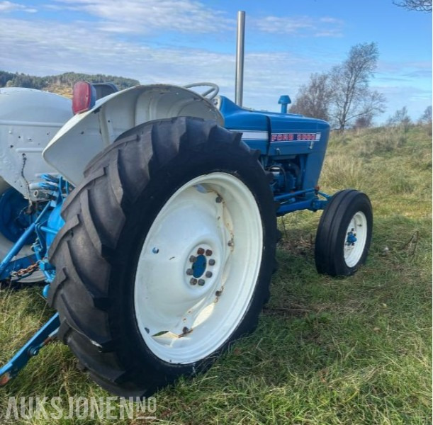 1973 Ford 3000 - mva fri - Τρακτέρ: φωτογραφία 3 1973 Ford 3000 - mva fri - Τρακτέρ: φωτογραφία 3