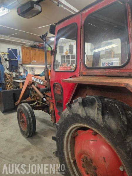 1974 Massey Ferguson 135 - Τρακτέρ: φωτογραφία 5 1974 Massey Ferguson 135 - Τρακτέρ: φωτογραφία 5
