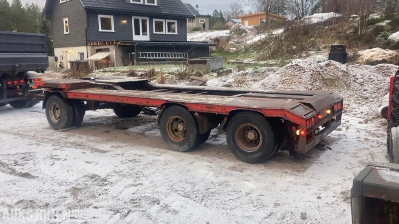 1981 Trailer-Bygg Tøm-26 maskintralle - Τρέιλερ: φωτογραφία 1 1981 Trailer-Bygg Tøm-26 maskintralle - Τρέιλερ: φωτογραφία 1