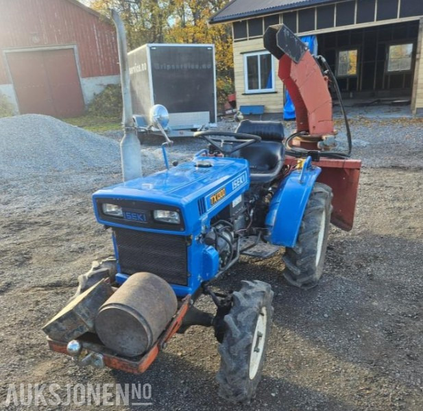1982 Iseki Tx1300 Henger Snøfres Lunnebom Bakskuffe MVA-fri - Τρακτέρ: φωτογραφία 1 1982 Iseki Tx1300 Henger Snøfres Lunnebom Bakskuffe MVA-fri - Τρακτέρ: φωτογραφία 1