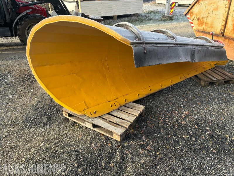 1984 Stiansen & Øya Brøyteskjær Skjær - Γεωργικά μηχανήματα: φωτογραφία 1 1984 Stiansen & Øya Brøyteskjær Skjær - Γεωργικά μηχανήματα: φωτογραφία 1