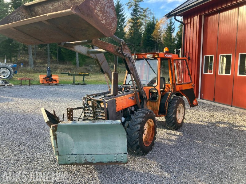 1987 Holder C-50 413 traktor med Vikeplog Frontmontert snøfreser Pallegaffel Skuffe Vedkløyver Triangel - Τρακτέρ: φωτογραφία 3 1987 Holder C-50 413 traktor med Vikeplog Frontmontert snøfreser Pallegaffel Skuffe Vedkløyver Triangel - Τρακτέρ: φωτογραφία 3