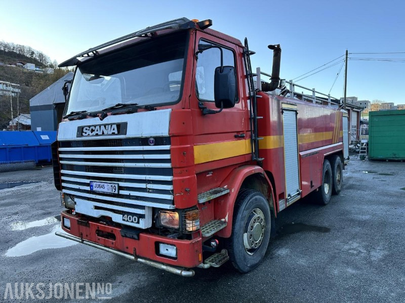 1992 Scania R 113ML - 400 6X2 Tankbil/Brannbil med vannkanon - Repobjekt, 553874km - Πυροσβεστικό όχημα: φωτογραφία 1 1992 Scania R 113ML - 400 6X2 Tankbil/Brannbil med vannkanon - Repobjekt, 553874km - Πυροσβεστικό όχημα: φωτογραφία 1