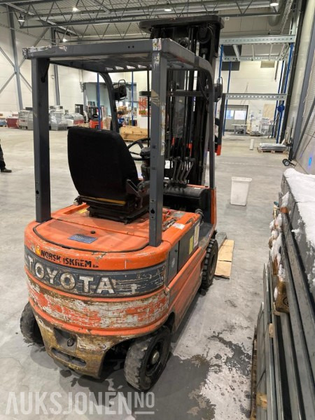 1995 Toyota 7FBMF Elektrisk motvektstruck, 6197 timer - Ανυψωτικό μηχάνημα: φωτογραφία 4 1995 Toyota 7FBMF Elektrisk motvektstruck, 6197 timer - Ανυψωτικό μηχάνημα: φωτογραφία 4