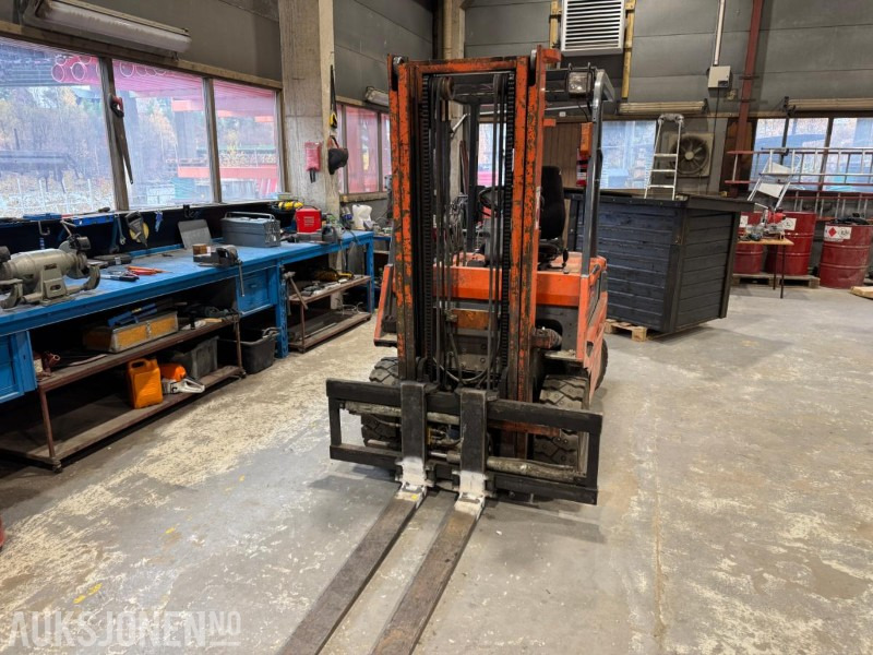 1995 Toyota FBM25/FVA400 2500 kg løfteevne og 3300mm løftehøyde - Ανυψωτικό μηχάνημα: φωτογραφία 2 1995 Toyota FBM25/FVA400 2500 kg løfteevne og 3300mm løftehøyde - Ανυψωτικό μηχάνημα: φωτογραφία 2