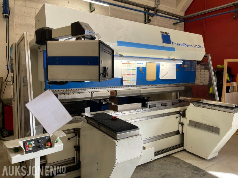 1996 Trumpf TrumaBend V130 plateknekke - reparasjonsobjekt - Εξοπλισμού κατασκευών: φωτογραφία 3 1996 Trumpf TrumaBend V130 plateknekke - reparasjonsobjekt - Εξοπλισμού κατασκευών: φωτογραφία 3