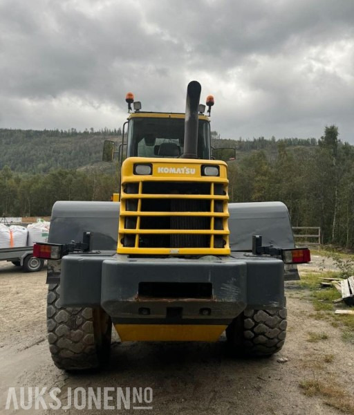 1998 Komatsu WA-320-3H Hjullaster - Ελαστιχοφόρος φορτωτής: φωτογραφία 5 1998 Komatsu WA-320-3H Hjullaster - Ελαστιχοφόρος φορτωτής: φωτογραφία 5