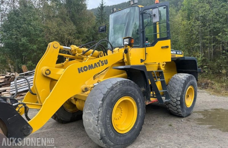 1998 Komatsu WA-320-3H Hjullaster - Ελαστιχοφόρος φορτωτής: φωτογραφία 2 1998 Komatsu WA-320-3H Hjullaster - Ελαστιχοφόρος φορτωτής: φωτογραφία 2