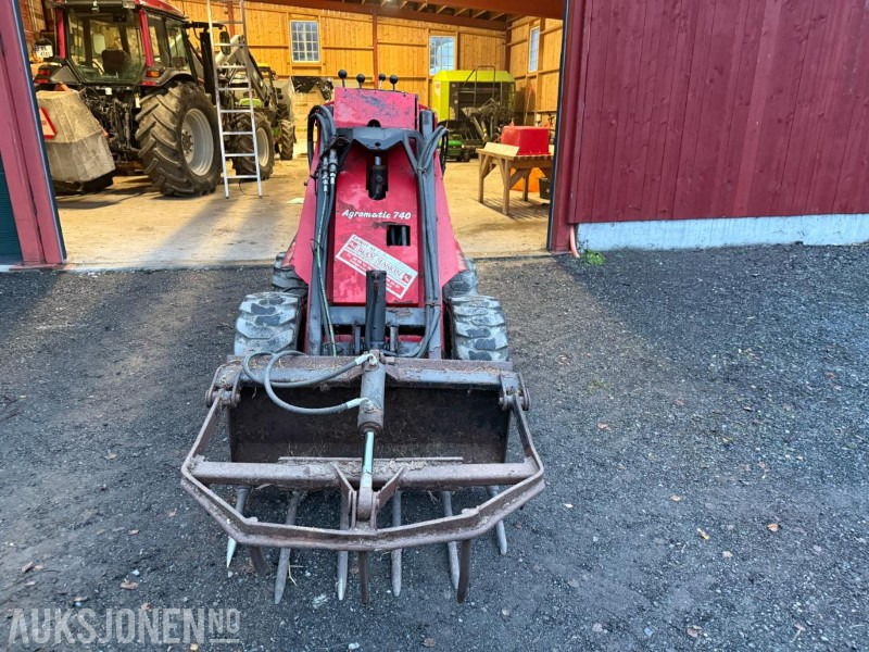 1999 Agromatic 740 Minilaster m/Silograbb/krokodille - Γεωργικά μηχανήματα: φωτογραφία 2 1999 Agromatic 740 Minilaster m/Silograbb/krokodille - Γεωργικά μηχανήματα: φωτογραφία 2