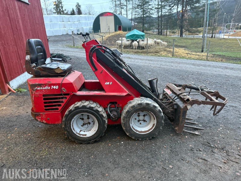 1999 Agromatic 740 Minilaster m/Silograbb/krokodille - Γεωργικά μηχανήματα: φωτογραφία 4 1999 Agromatic 740 Minilaster m/Silograbb/krokodille - Γεωργικά μηχανήματα: φωτογραφία 4