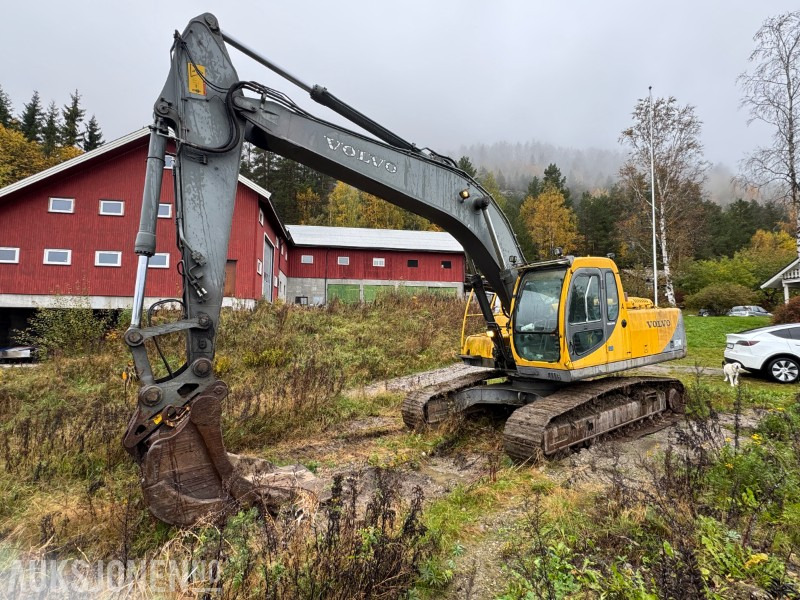 2001 Volvo EC240NLC Beltegraver - Gravemaskin - Εκσκαφέας: φωτογραφία 1 2001 Volvo EC240NLC Beltegraver - Gravemaskin - Εκσκαφέας: φωτογραφία 1