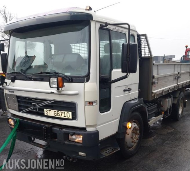 2002 Volvo FL 4x2 Tippbil Retarder, Hydraulikk, Brøyteplate - Φορτηγό ανατρεπόμενο: φωτογραφία 1 2002 Volvo FL 4x2 Tippbil Retarder, Hydraulikk, Brøyteplate - Φορτηγό ανατρεπόμενο: φωτογραφία 1