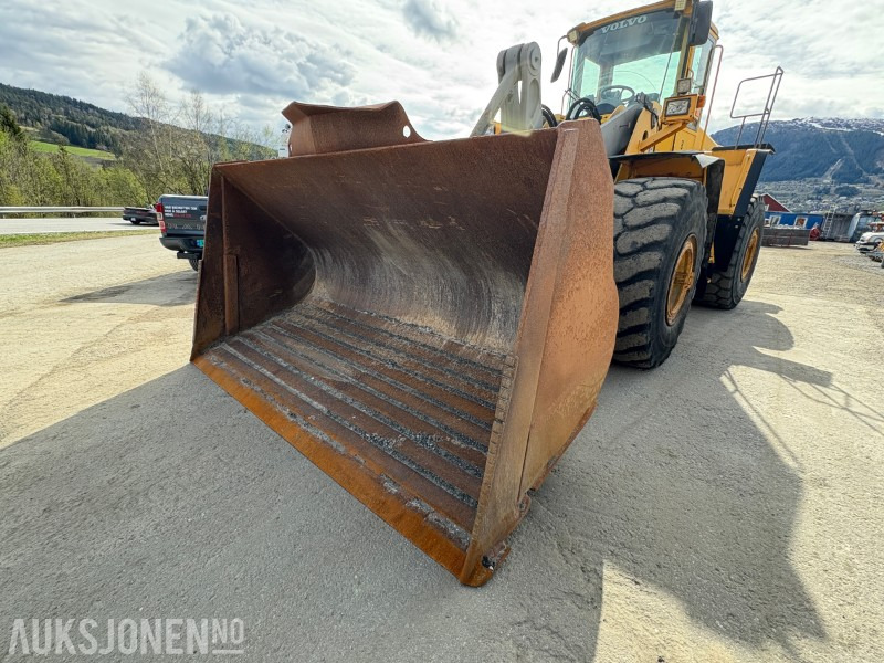 2002 Volvo L150E - 15 177 motortimer - leveres med ny sertifisering - Ελαστιχοφόρος φορτωτής: φωτογραφία 5 2002 Volvo L150E - 15 177 motortimer - leveres med ny sertifisering - Ελαστιχοφόρος φορτωτής: φωτογραφία 5