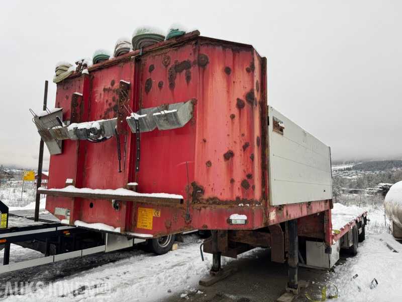 2005 Hrd 2-Akslet Semitrailer uttskyt bak og kile for tvangsstyring - Τρέιλερ: φωτογραφία 1 2005 Hrd 2-Akslet Semitrailer uttskyt bak og kile for tvangsstyring - Τρέιλερ: φωτογραφία 1