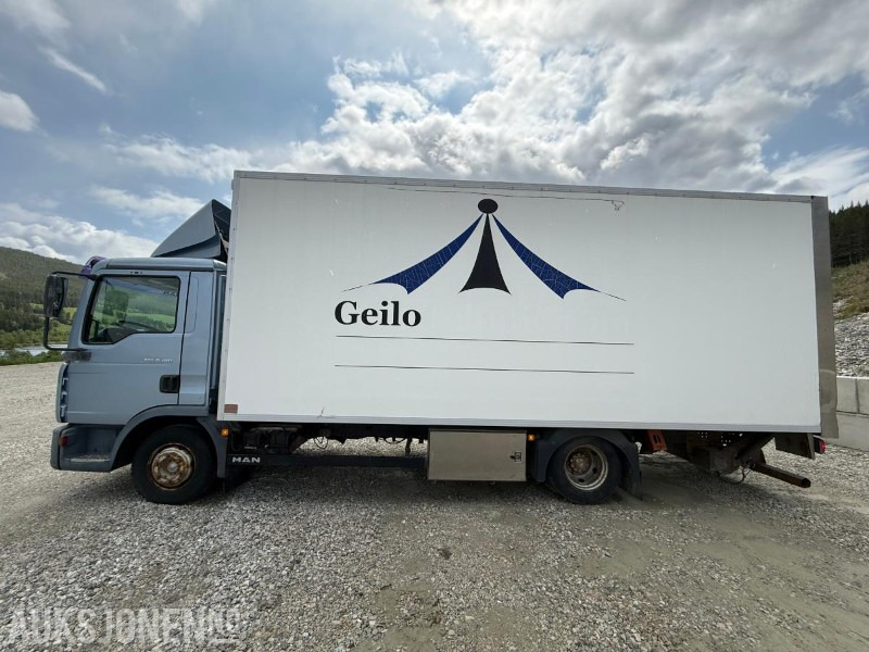 2005 MAN TGL 8.180 skapbil med løftelem - Φορτηγό κόφα: φωτογραφία 2 2005 MAN TGL 8.180 skapbil med løftelem - Φορτηγό κόφα: φωτογραφία 2