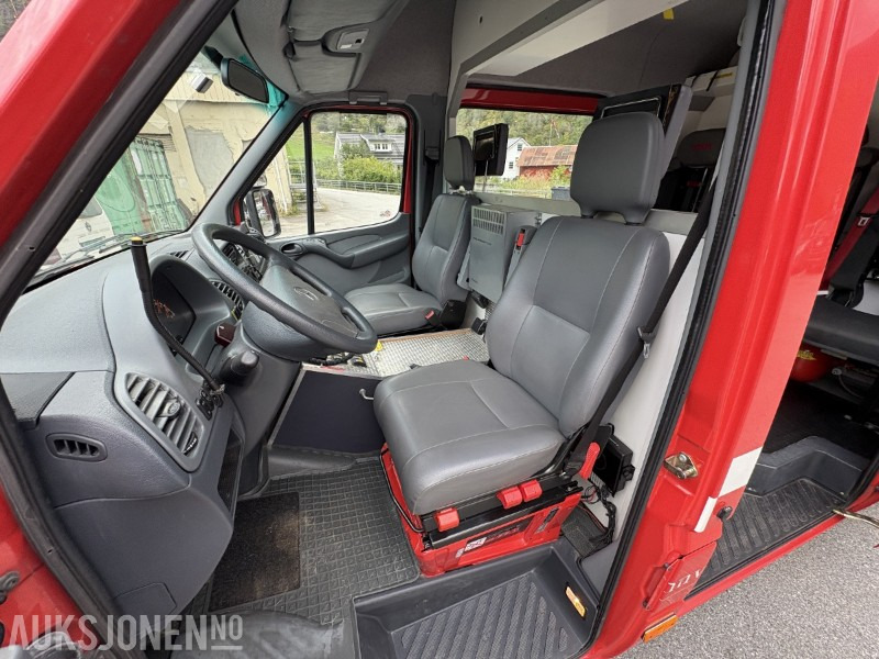 Πυροσβεστικό όχημα 2005 Mercedes-Benz Sprinter 4-motion / 4X4 redningsbil - fullutstyrt: φωτογραφία 20