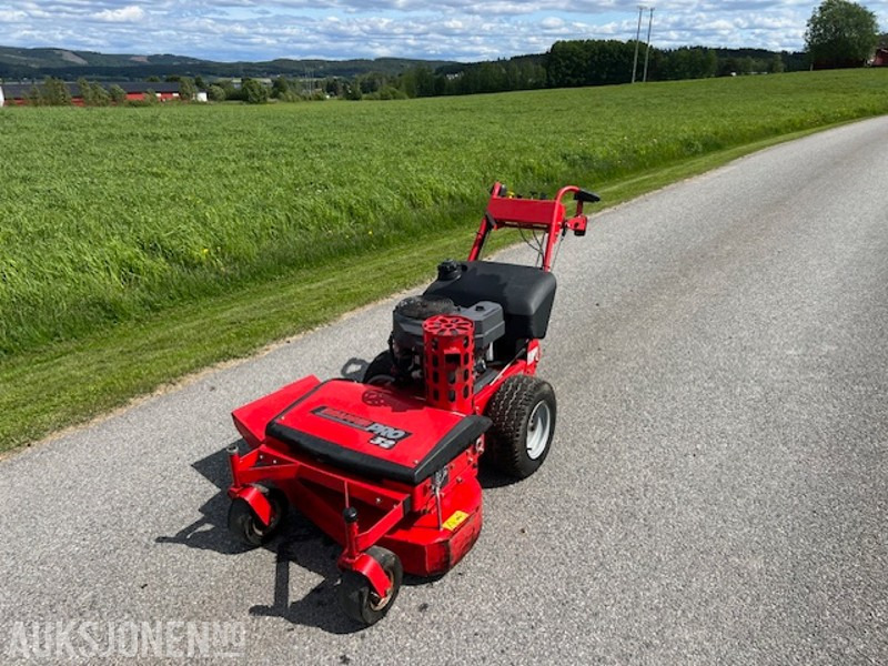 2006 Snapper Pro 32 gressklipper - Γεωργικά μηχανήματα: φωτογραφία 1 2006 Snapper Pro 32 gressklipper - Γεωργικά μηχανήματα: φωτογραφία 1