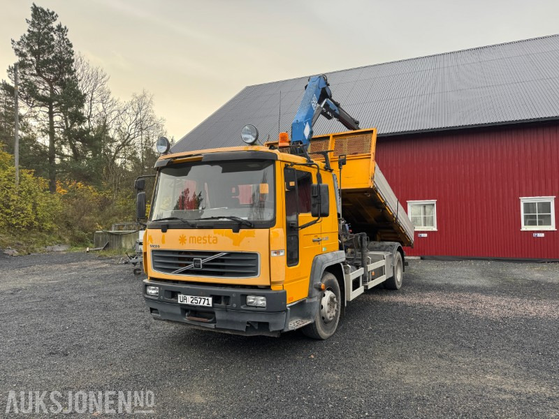 2006 Volvo FL6 H 4X2 Kranbil med tipp - HMF 683K2 Kran - Φορτηγό με γερανό: φωτογραφία 2 2006 Volvo FL6 H 4X2 Kranbil med tipp - HMF 683K2 Kran - Φορτηγό με γερανό: φωτογραφία 2