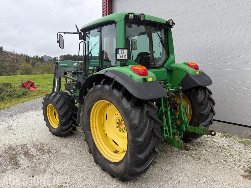 2007 John Deere 6320 med 6069 Timer nylig skiftet Sete og Dekk - Τρακτέρ: φωτογραφία 4 2007 John Deere 6320 med 6069 Timer nylig skiftet Sete og Dekk - Τρακτέρ: φωτογραφία 4