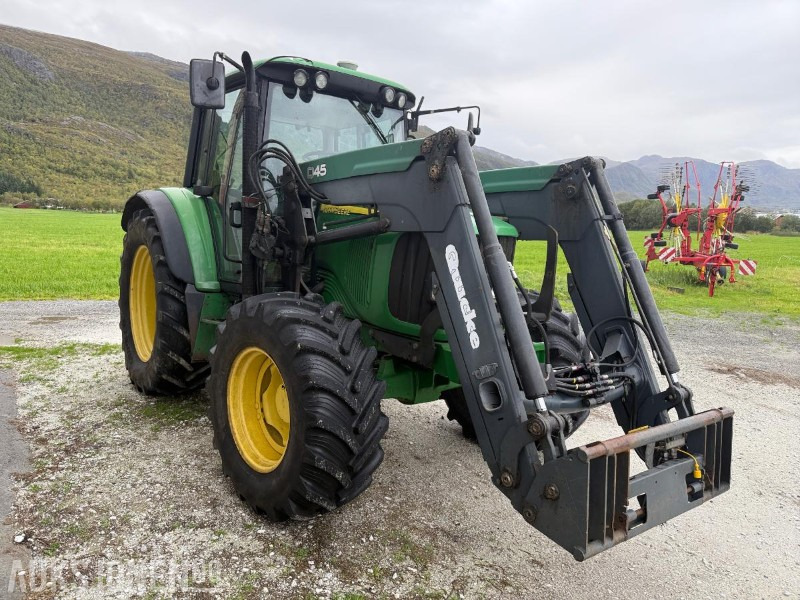 2007 John Deere 6320 med 6069 Timer nylig skiftet Sete og Dekk - Τρακτέρ: φωτογραφία 2 2007 John Deere 6320 med 6069 Timer nylig skiftet Sete og Dekk - Τρακτέρ: φωτογραφία 2