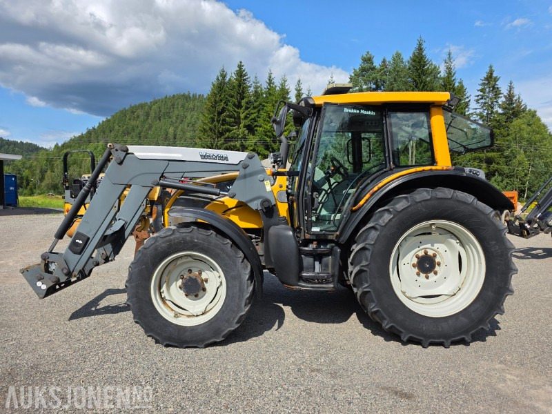 2008 Valtra N111 Traktor - 6140 Arbeidstimer - Valtra 45 Frontlaster - Τρακτέρ: φωτογραφία 3 2008 Valtra N111 Traktor - 6140 Arbeidstimer - Valtra 45 Frontlaster - Τρακτέρ: φωτογραφία 3