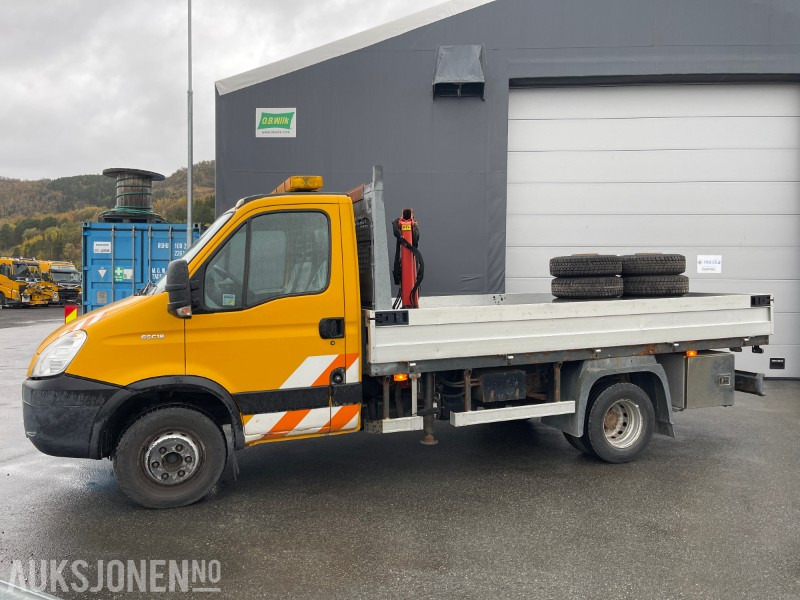 2009 Iveco Daily 3,0 - 177 Hk kranbil med nedfellbare karmer, kun 57865 km ! - Φορτηγό με γερανό: φωτογραφία 2 2009 Iveco Daily 3,0 - 177 Hk kranbil med nedfellbare karmer, kun 57865 km ! - Φορτηγό με γερανό: φωτογραφία 2