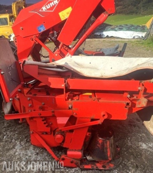 2009 Kuhn FC313F-FF Slåmaskin med Krimper - Γεωργικά μηχανήματα: φωτογραφία 4 2009 Kuhn FC313F-FF Slåmaskin med Krimper - Γεωργικά μηχανήματα: φωτογραφία 4