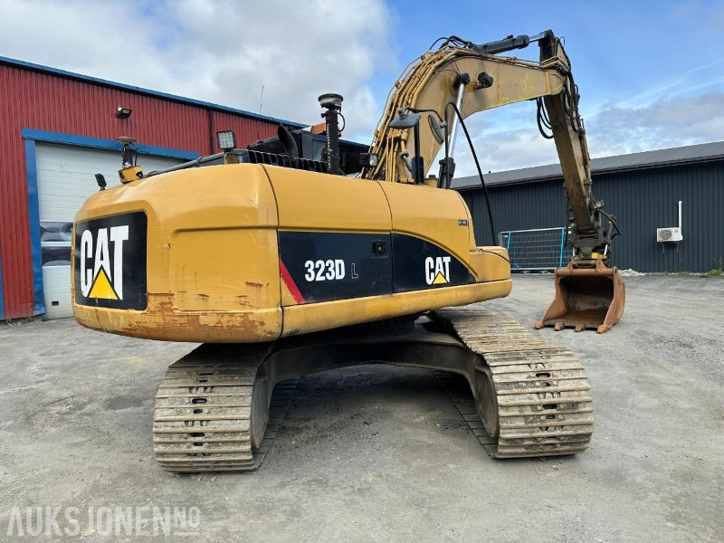 2010 CAT 323D GRAVEMASKIN - 14167 TIMER - Εκσκαφέας: φωτογραφία 2 2010 CAT 323D GRAVEMASKIN - 14167 TIMER - Εκσκαφέας: φωτογραφία 2