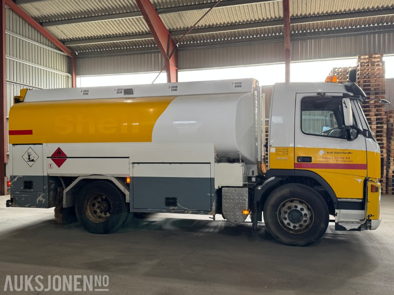 2010 Volvo FM 370 tankbil med 12000 liters tank - Φορτηγό βυτιοφόρο: φωτογραφία 4 2010 Volvo FM 370 tankbil med 12000 liters tank - Φορτηγό βυτιοφόρο: φωτογραφία 4