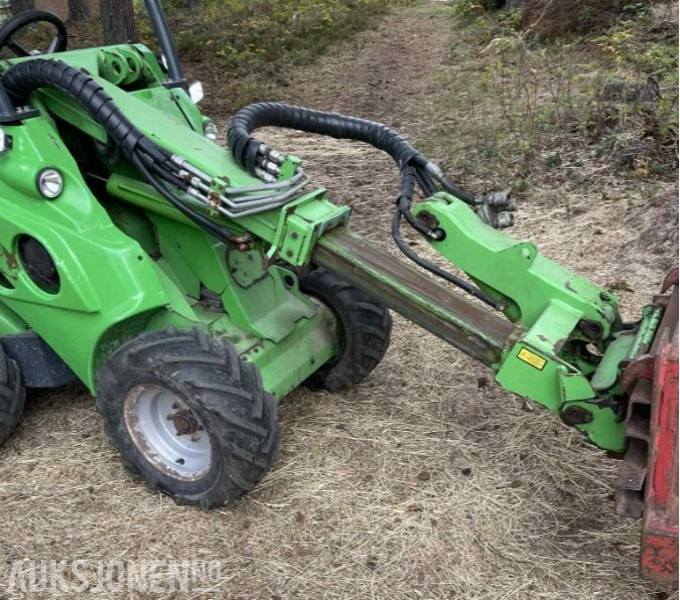 2011 Avant 520 - Φορτωτής πλάγιας ολίσθησης: φωτογραφία 4 2011 Avant 520 - Φορτωτής πλάγιας ολίσθησης: φωτογραφία 4