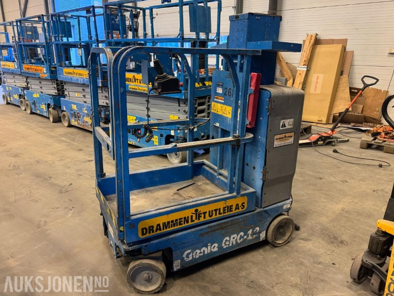2011 Genie GRC12 mastelift / 6 meter - Πλατφόρμα εναέρια: φωτογραφία 4 2011 Genie GRC12 mastelift / 6 meter - Πλατφόρμα εναέρια: φωτογραφία 4
