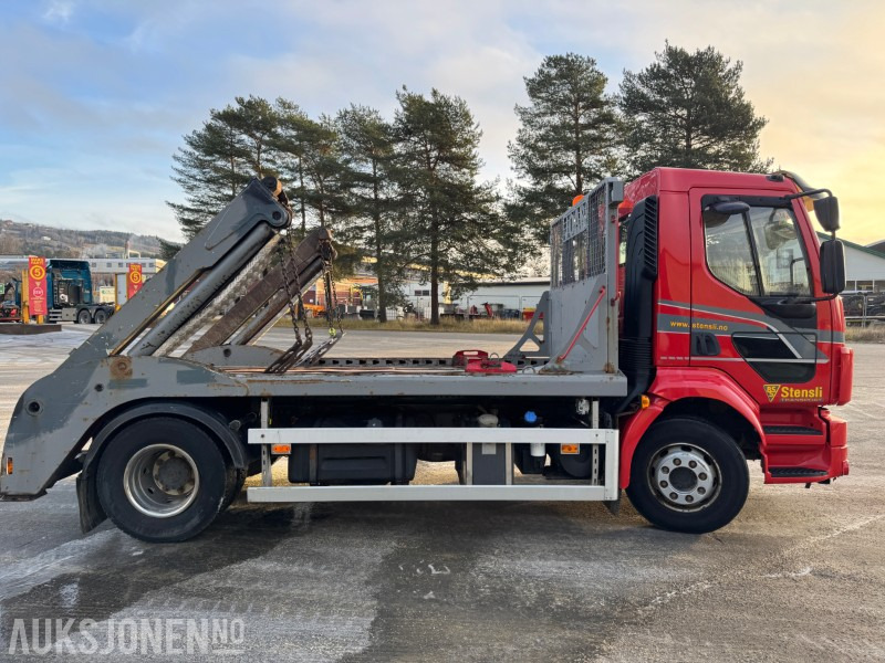 2011 Volvo FL-260 liftbil - Φορτηγό καδοφόρος φορτωτής: φωτογραφία 2 2011 Volvo FL-260 liftbil - Φορτηγό καδοφόρος φορτωτής: φωτογραφία 2
