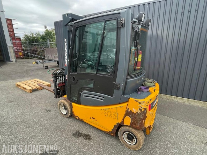 2012 Jungheinrich EFG 320 EL.Truck - Ravas vekt - 7 m. løftehøyde - 2 tonn løftekapasitet - 4812 timer. - Ανυψωτικό μηχάνημα: φωτογραφία 3 2012 Jungheinrich EFG 320 EL.Truck - Ravas vekt - 7 m. løftehøyde - 2 tonn løftekapasitet - 4812 timer. - Ανυψωτικό μηχάνημα: φωτογραφία 3