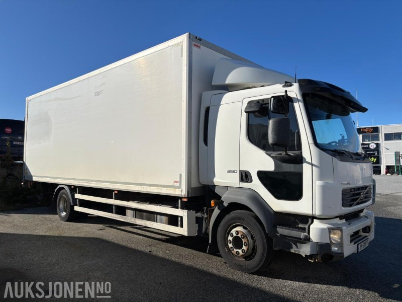 2012 VOLVO FL-290 SKAPBIL. FULL SIDEÅPNING OG ZEPRO BAKLØFT. 18PALLER - Φορτηγό κόφα: φωτογραφία 5 2012 VOLVO FL-290 SKAPBIL. FULL SIDEÅPNING OG ZEPRO BAKLØFT. 18PALLER - Φορτηγό κόφα: φωτογραφία 5