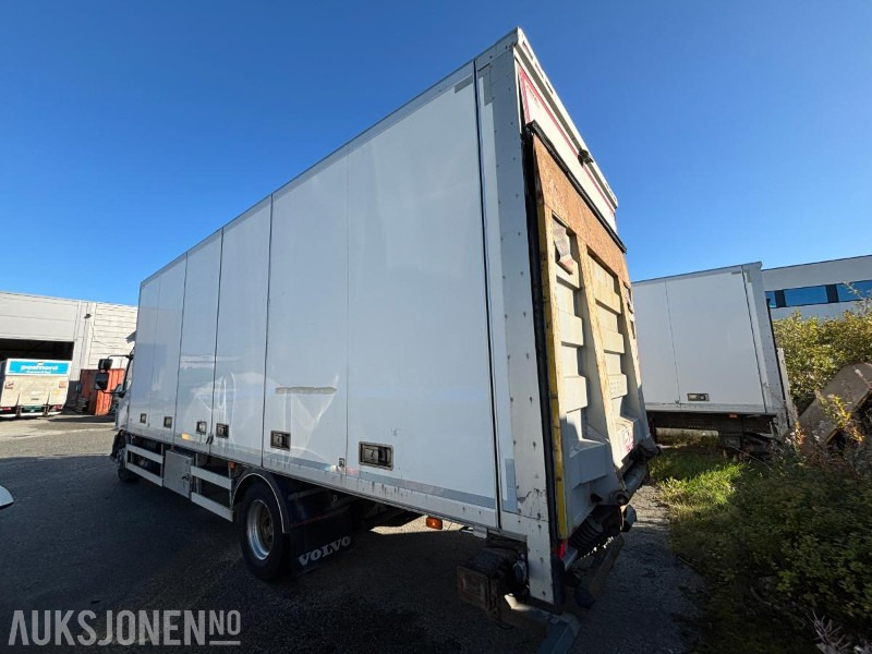 2012 Volvo FL-290 Skapbil med sideåpning og lakløft - Φορτηγό κόφα: φωτογραφία 3 2012 Volvo FL-290 Skapbil med sideåpning og lakløft - Φορτηγό κόφα: φωτογραφία 3