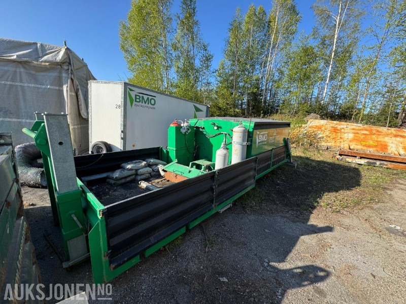 2013 ATC Asfalt Termo container med emulsjonstank / Asfalt lappemaskin - Εξοπλισμού κατασκευών: φωτογραφία 1 2013 ATC Asfalt Termo container med emulsjonstank / Asfalt lappemaskin - Εξοπλισμού κατασκευών: φωτογραφία 1