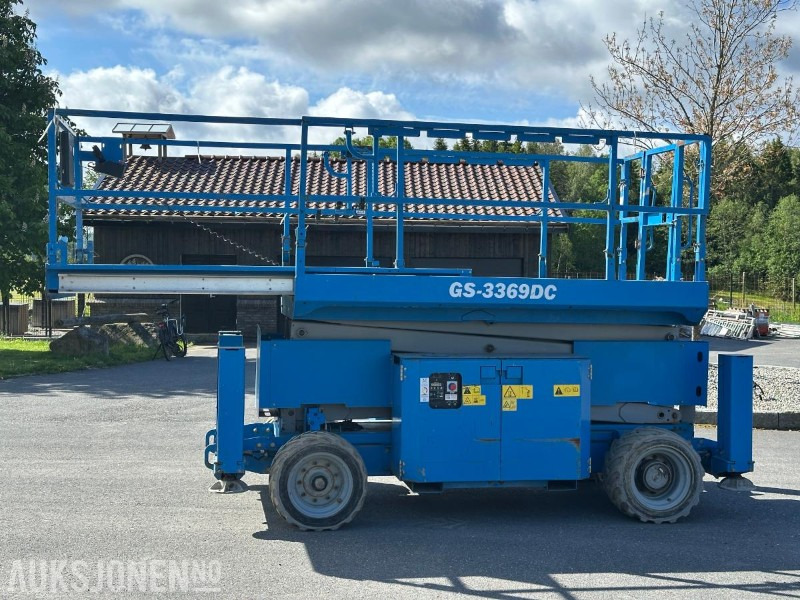2013 Genie GS-3369DC - Terrenggående sakselift - Πλατφόρμα εναέρια: φωτογραφία 2 2013 Genie GS-3369DC - Terrenggående sakselift - Πλατφόρμα εναέρια: φωτογραφία 2