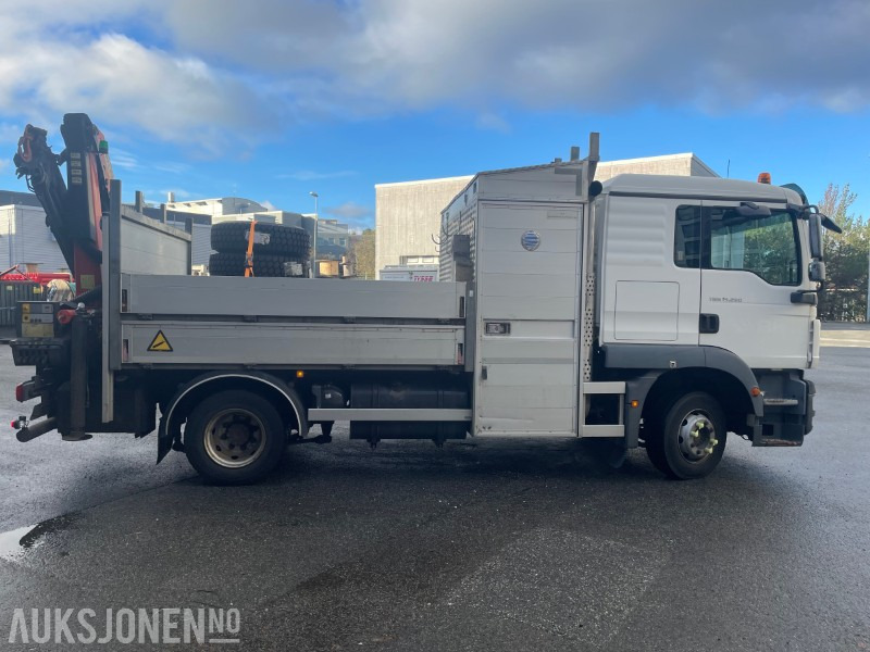 2013 MAN TGM 15.290 E- verkspåbygg med bak montert kran (Palfinger PK9002 – EH) og vinsj - Nye vinterfelger og dekk - Φορτηγό με γερανό: φωτογραφία 5 2013 MAN TGM 15.290 E- verkspåbygg med bak montert kran (Palfinger PK9002 – EH) og vinsj - Nye vinterfelger og dekk - Φορτηγό με γερανό: φωτογραφία 5
