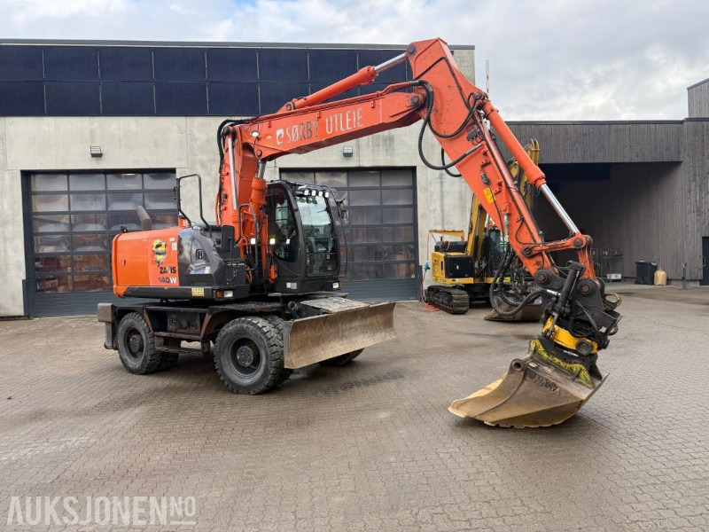 2014 Hitachi Zaxis 140W HJULGRAVER ENGCON TILTROTATOR SERVICEHISTORIKK SENTRALSMØRING. - Εκσκαφέας: φωτογραφία 3 2014 Hitachi Zaxis 140W HJULGRAVER ENGCON TILTROTATOR SERVICEHISTORIKK SENTRALSMØRING. - Εκσκαφέας: φωτογραφία 3